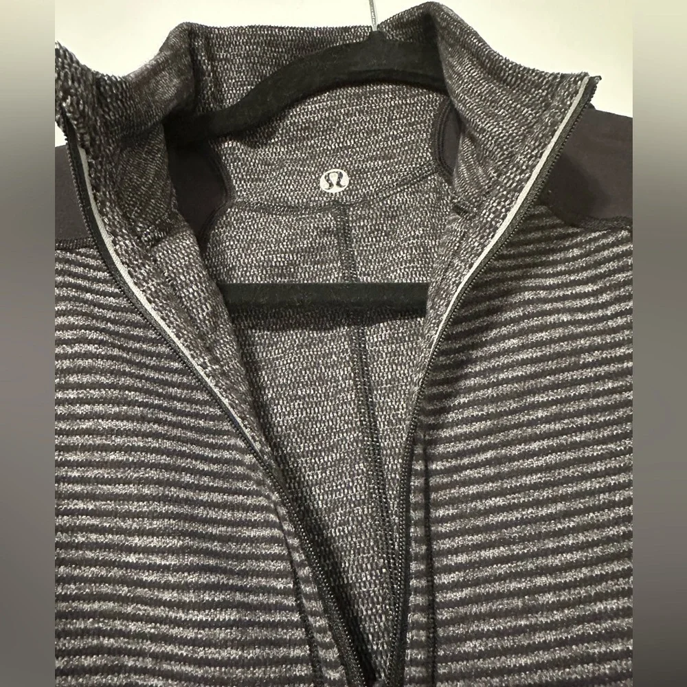 Lululemon Chic Black and Gray Striped Pullover